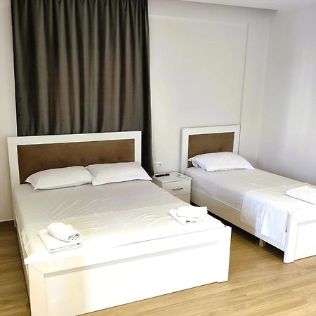 Hola Rooms คซามิล ภายนอก รูปภาพ